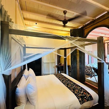 Temple Tree Resort Pantai Cenang  Exterior foto