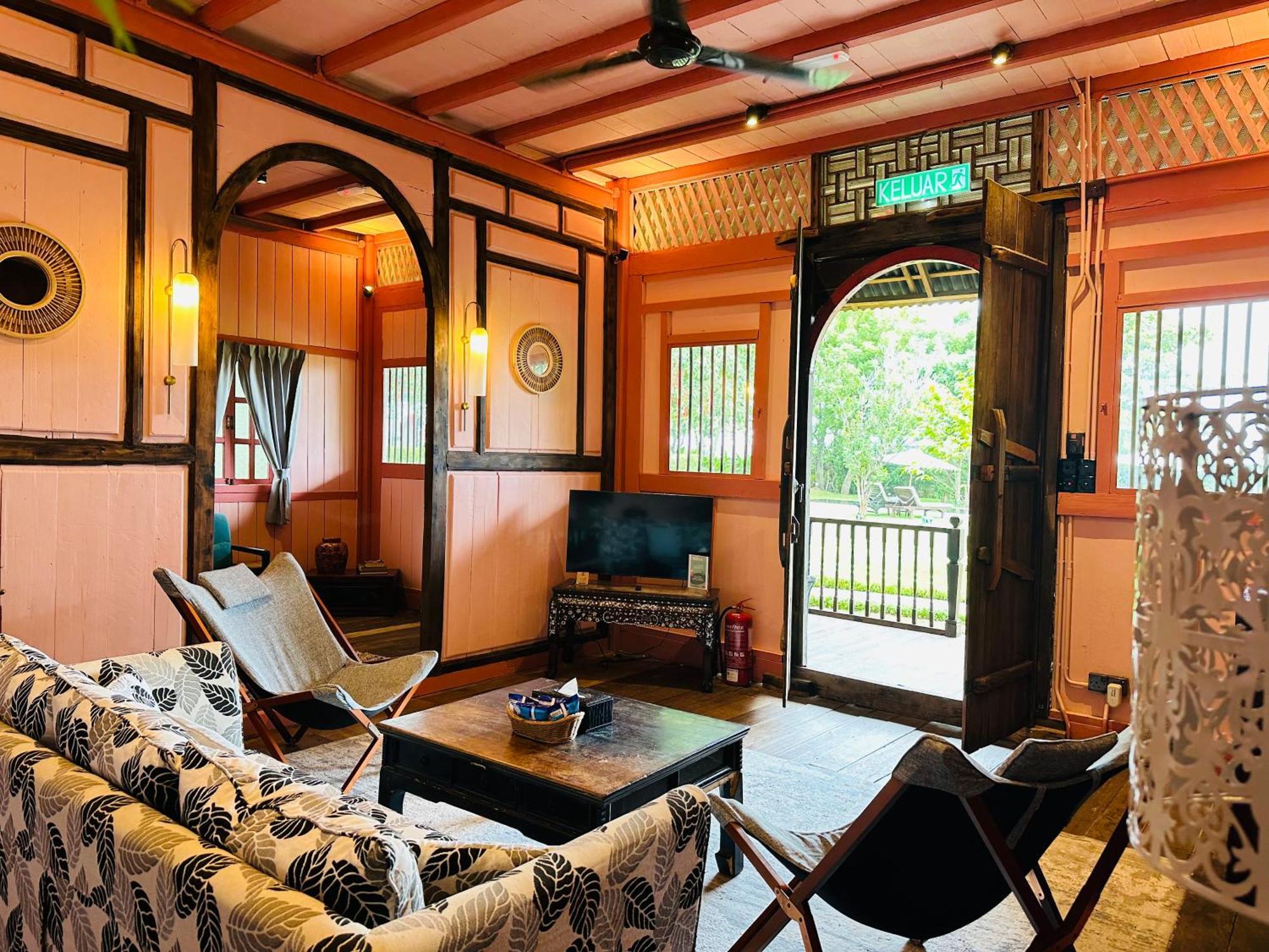 Temple Tree Resort Pantai Cenang  Exterior foto